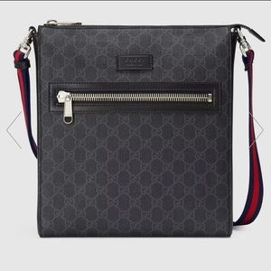 Gucci Messenger bag